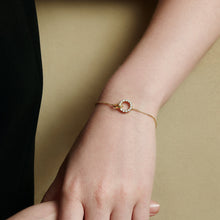 Load image into Gallery viewer, Ania Haie Gold Interlinked Circles Pave Bracelet