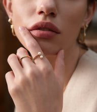 Load image into Gallery viewer, Ania Haie Gold Gem Pearl Adjustable Wrap Ring