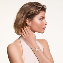 Load image into Gallery viewer, Flower Stud Gold