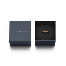 Load image into Gallery viewer, Classic Ring Rose Gold