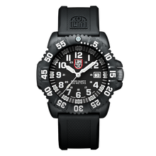 Load image into Gallery viewer, Luminox Original Navy SEAL - 3051