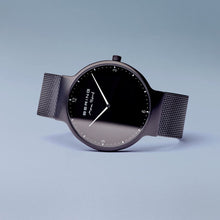 Load image into Gallery viewer, Bering Max René Matt Black Mesh Watch