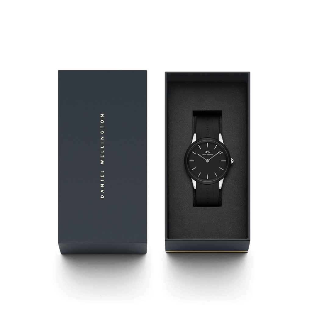 Daniel Wellington Iconic Motion 40 Silver & Black Watch