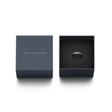 Load image into Gallery viewer, Classic Lumine Ring Silver
