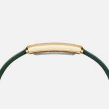 Load image into Gallery viewer, Bound 32x22 Green Croc Leather G Champagne Sunray Watch