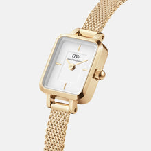 Load image into Gallery viewer, Quadro Mini 15x18 Evergold G White Watch