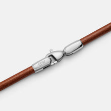 Load image into Gallery viewer, Leather Bracelet 2.8 St Mawes S