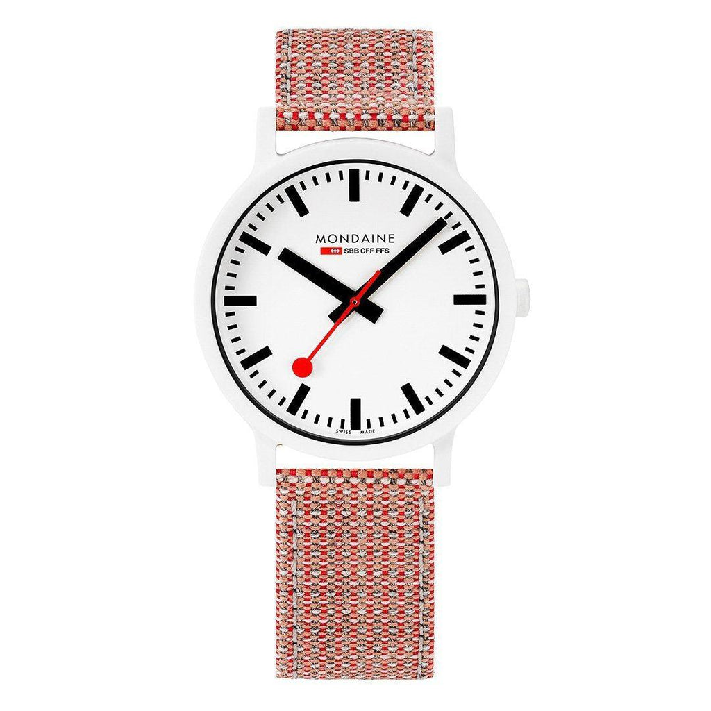 Mondaine Official Swiss Railways essence