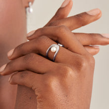 Load image into Gallery viewer, Ania Haie Silver Pearl Sculpted Adjustable Ring