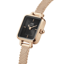 Load image into Gallery viewer, Daniel Wellington Quadro Mini Melrose Onyx Watch